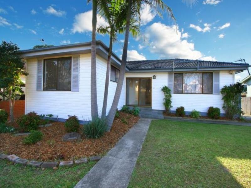 53 Queen Street, Warilla NSW 2528