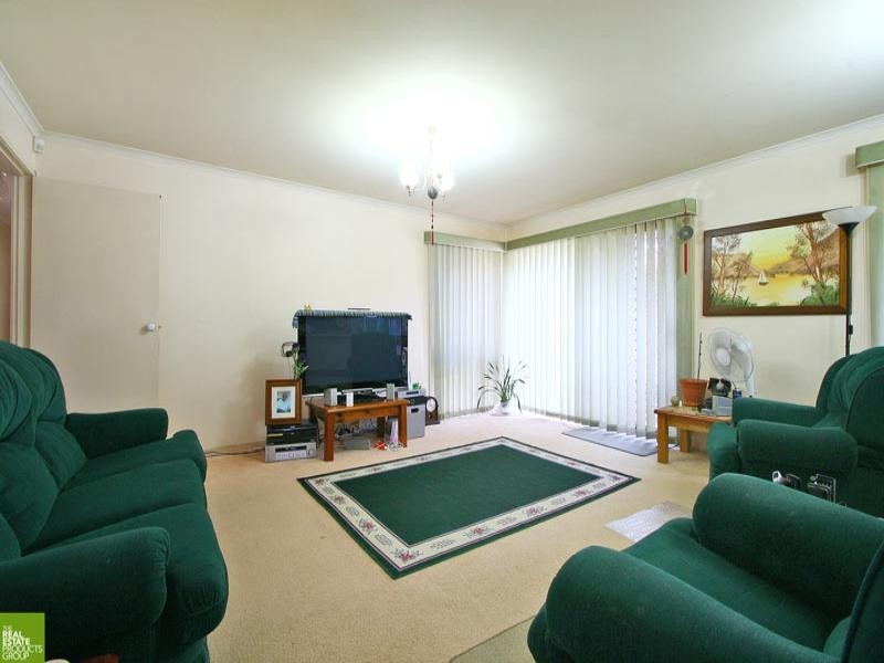 60 Madigan Boulevard, Mount Warrigal NSW 2528