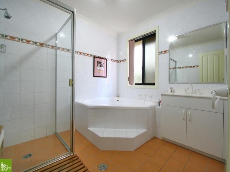 45 Helsal Circuit, Shell Cove NSW 2529