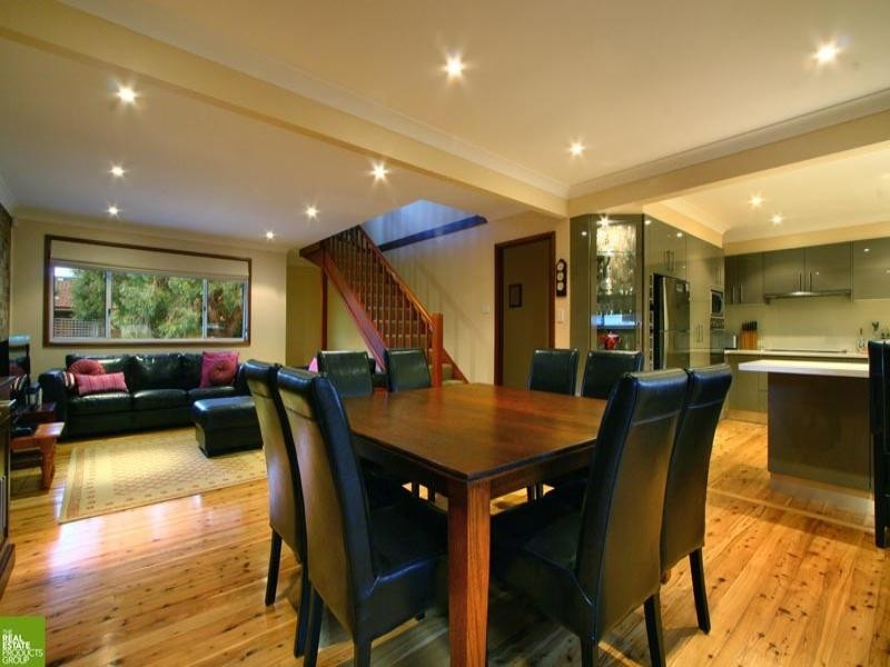 2/18 Peterborough Avenue, Lake Illawarra NSW 2528