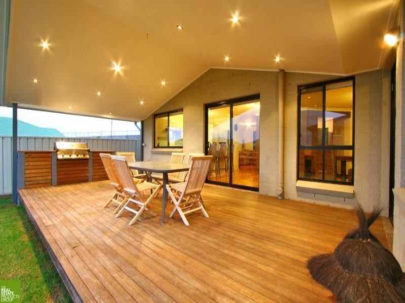 13 Magnetic Ridge, Shell Cove NSW 2529