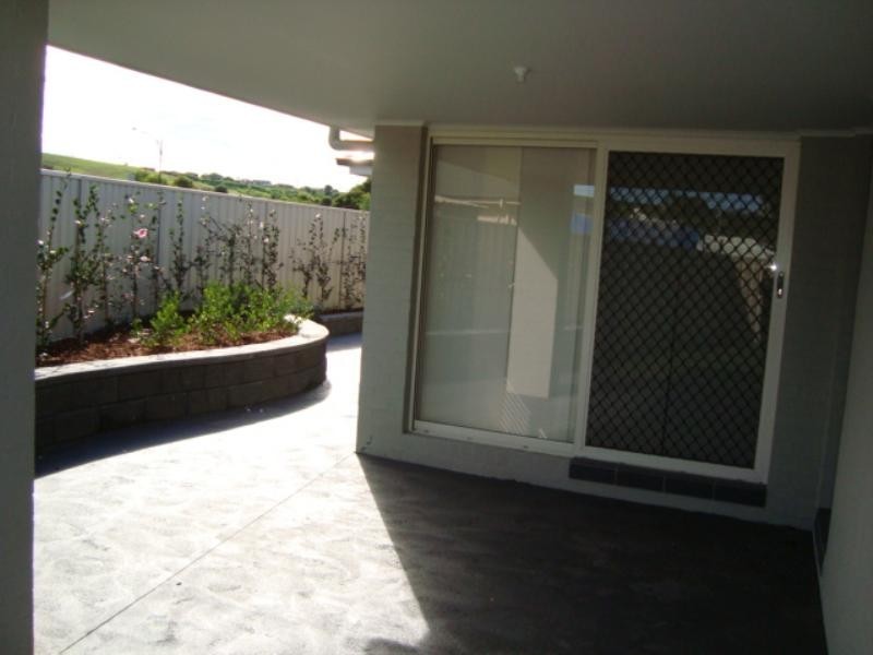 6 Dorrough Street, Flinders NSW 2529