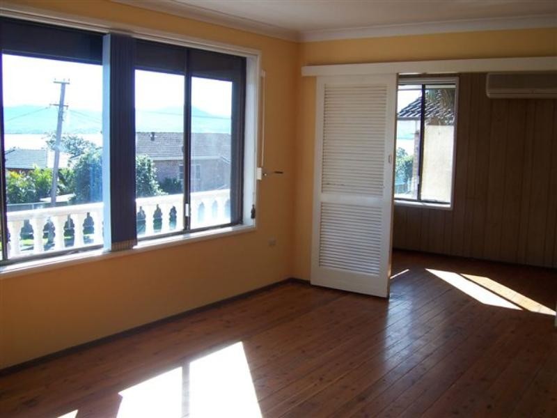 161 Landy Drive, Mount Warrigal NSW 2528