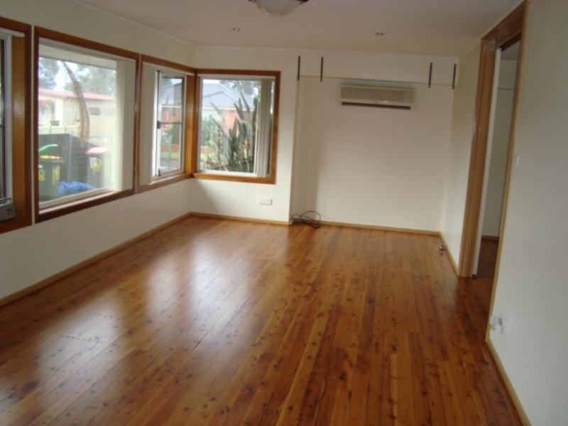 18 Sammat Avenue, Barrack Heights NSW 2528