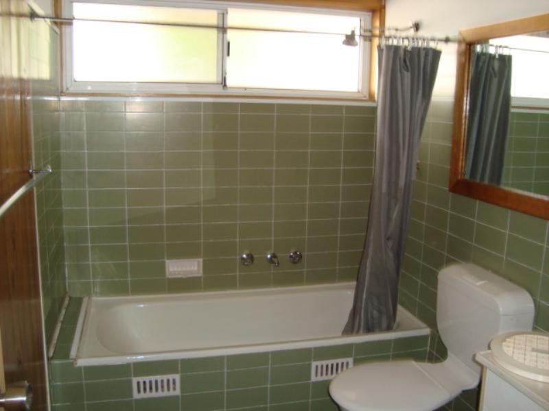 18 Sammat Avenue, Barrack Heights NSW 2528