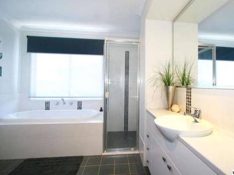 12 Bribie Avenue, Shell Cove NSW 2529