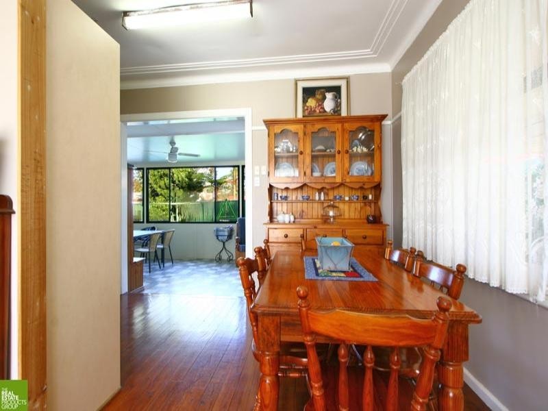 53 Lake Entrance Road, Warilla NSW 2528