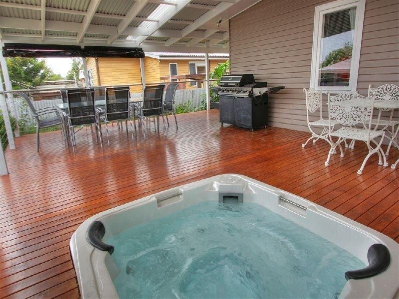 17 Davidson Street, Warilla NSW 2528