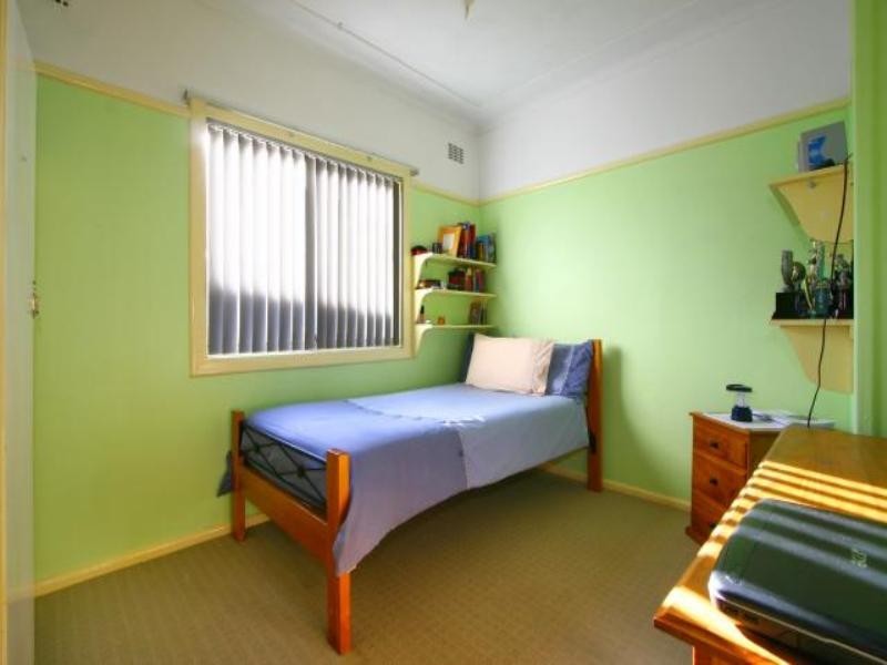 110 Shellharbour Road, Warilla NSW 2528