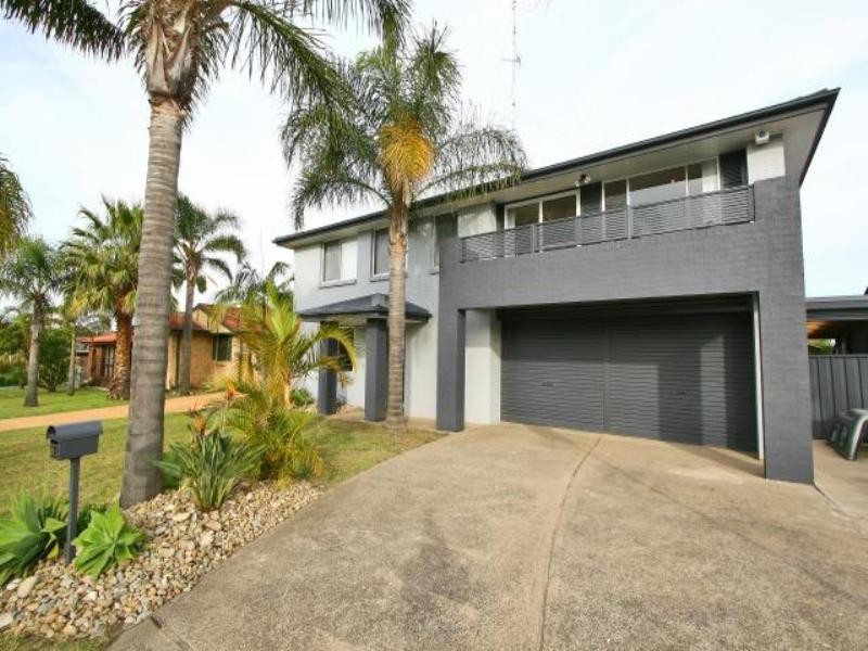 21 Coolawin Crescent, Shellharbour NSW 2529