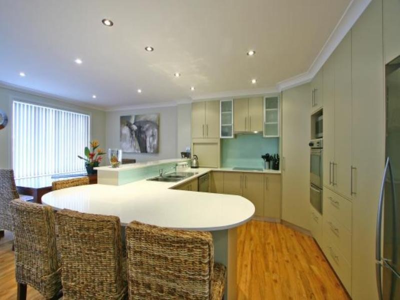 21 Coolawin Crescent, Shellharbour NSW 2529