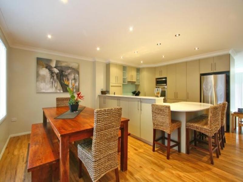 21 Coolawin Crescent, Shellharbour NSW 2529