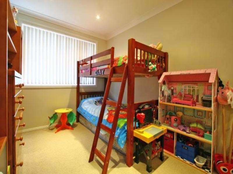 21 Coolawin Crescent, Shellharbour NSW 2529