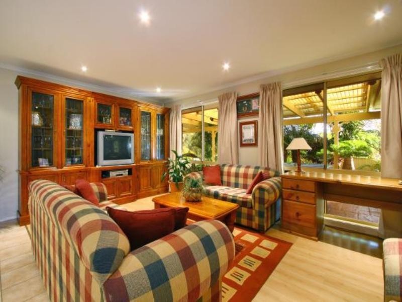 19 Baronda Close, Flinders NSW 2529