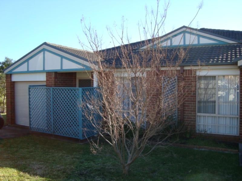 1 Brou Place, Flinders NSW 2529