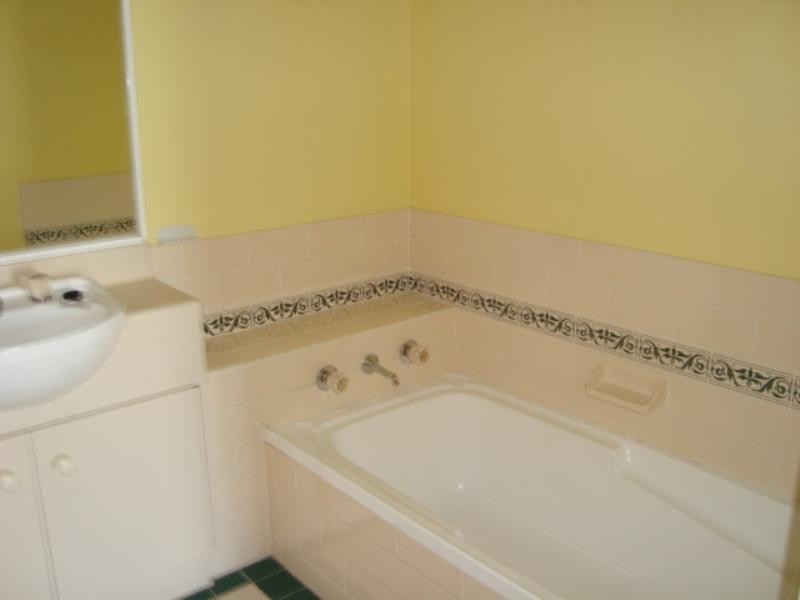 1 Brou Place, Flinders NSW 2529