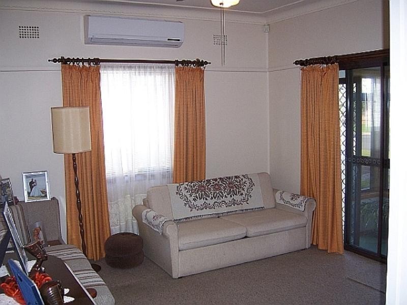 160 Pur Pur Avenue, Lake Illawarra NSW 2528