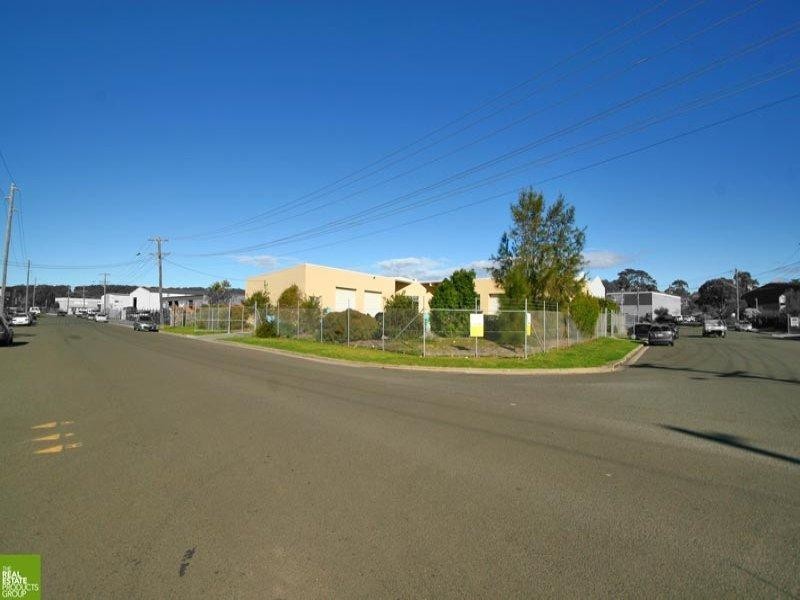 19 Sunset Avenue, Barrack Heights NSW 2528