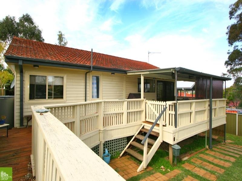 36 Hardwick Crescent, Mount Warrigal NSW 2528