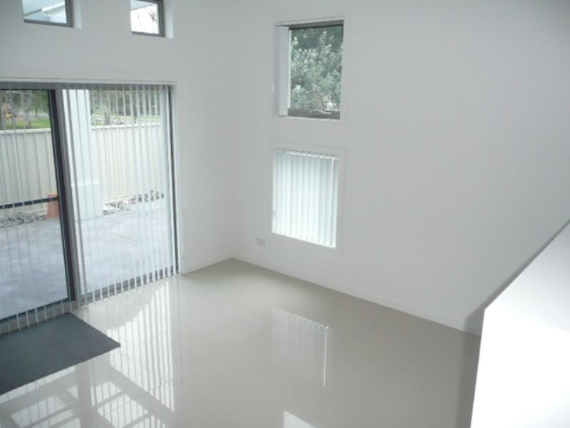 2/63 Mary Street, Shellharbour NSW 2529