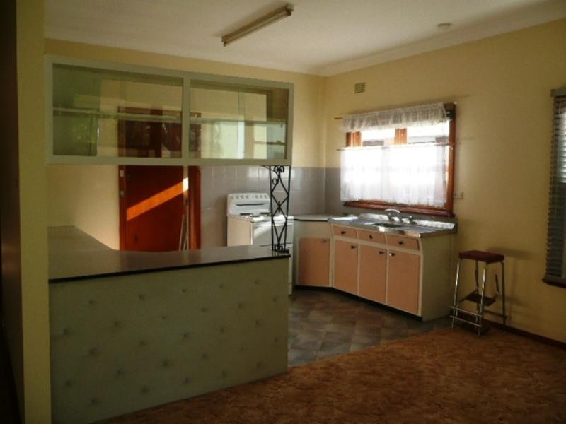 55 The Esplanade, Oak Flats NSW 2529