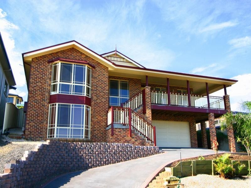 4 Yarle Crescent, Flinders NSW 2529