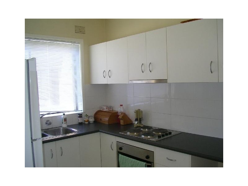 1/20-22 Lendine Street, Barrack Heights NSW 2528