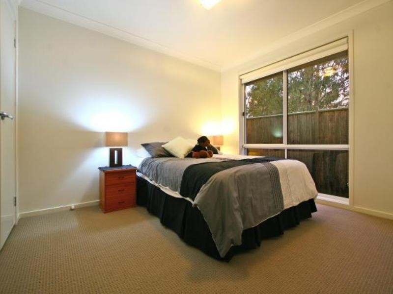 12 Spears Place, Horsley NSW 2530