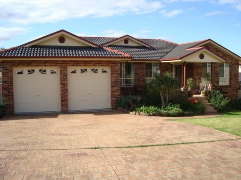 19 Byron Circuit, Flinders NSW 2529