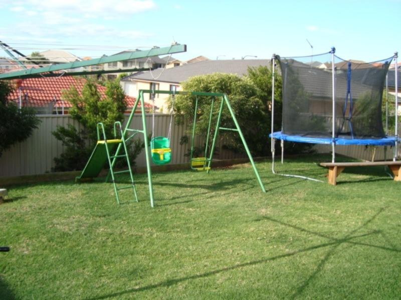 19 Byron Circuit, Flinders NSW 2529