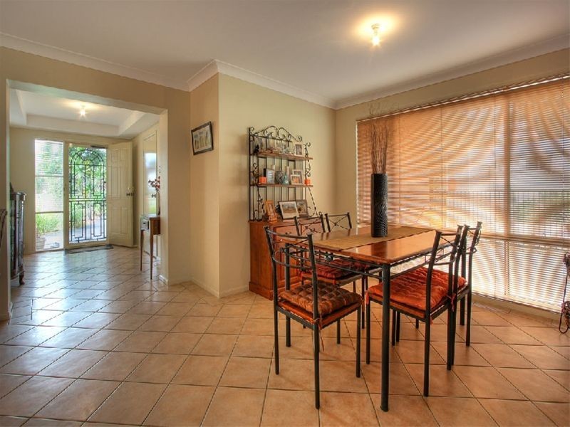 7 Stubbs Road, Albion Park NSW 2527