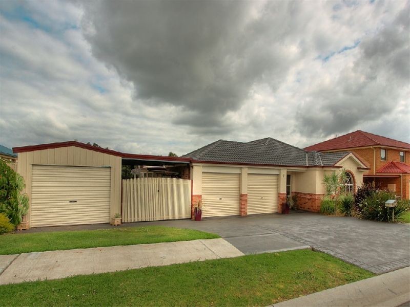 7 Stubbs Road, Albion Park NSW 2527
