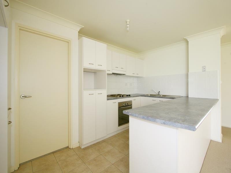 2/28 Addison Street, Shellharbour NSW 2529