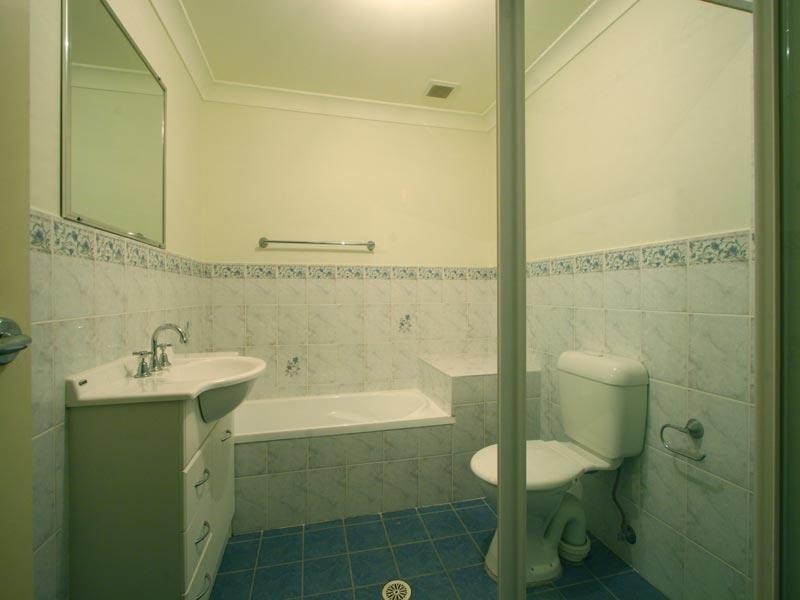 2/28 Addison Street, Shellharbour NSW 2529