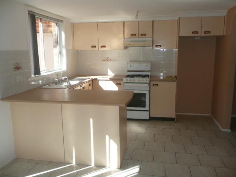 2/52 Bateman Avenue, Albion Park Rail NSW 2527