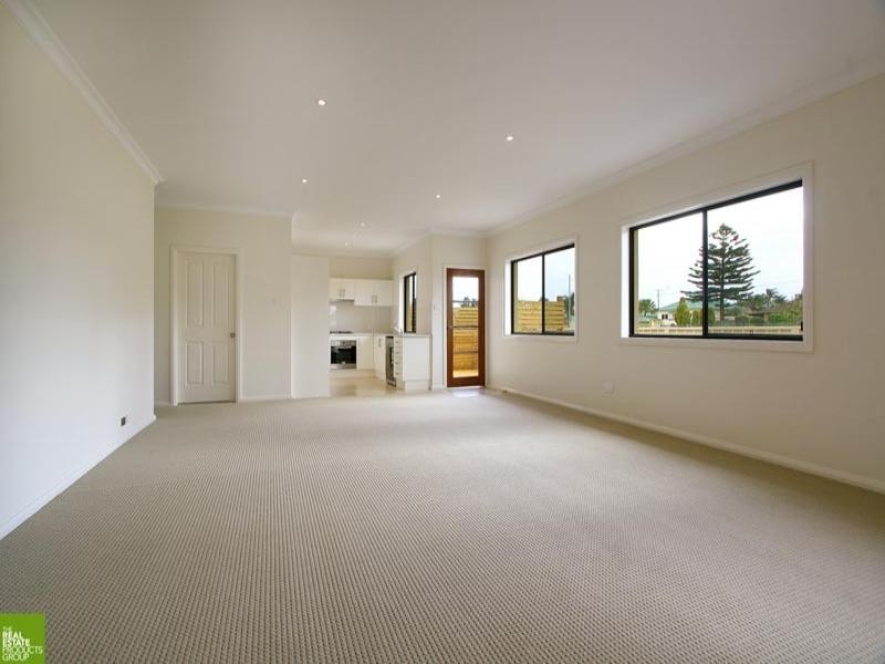 2/31 Terry Street, Warilla NSW 2528