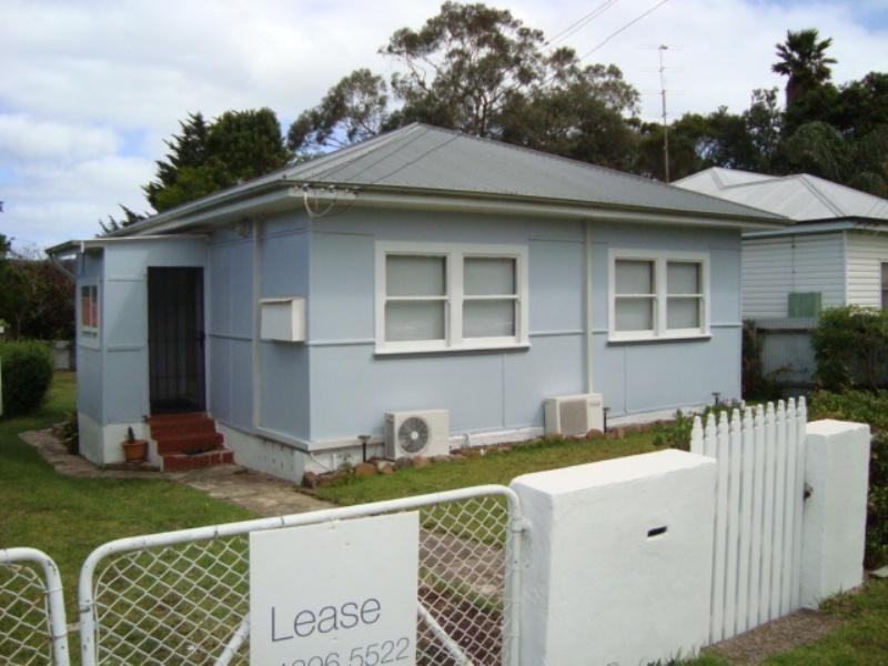 41 Kingston Street, Oak Flats NSW 2529