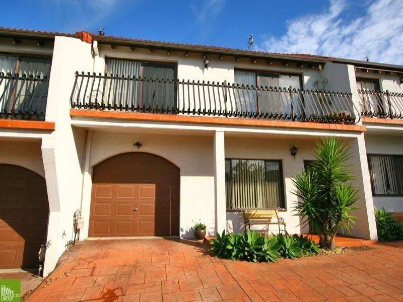2/32 Darley Street, Shellharbour NSW 2529