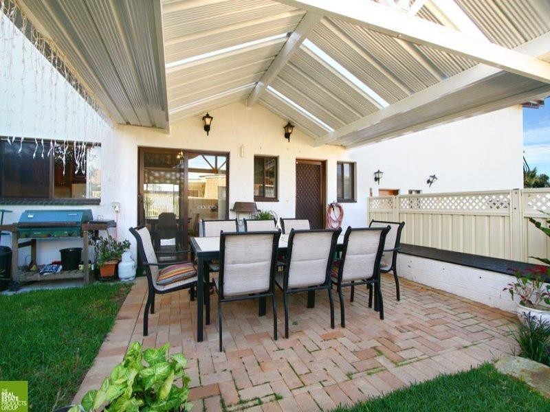 2/32 Darley Street, Shellharbour NSW 2529