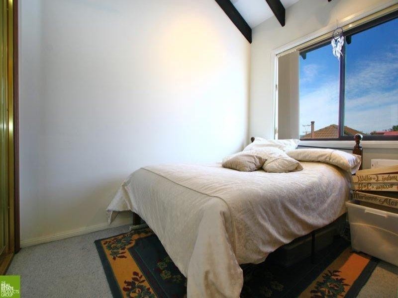 2/32 Darley Street, Shellharbour NSW 2529