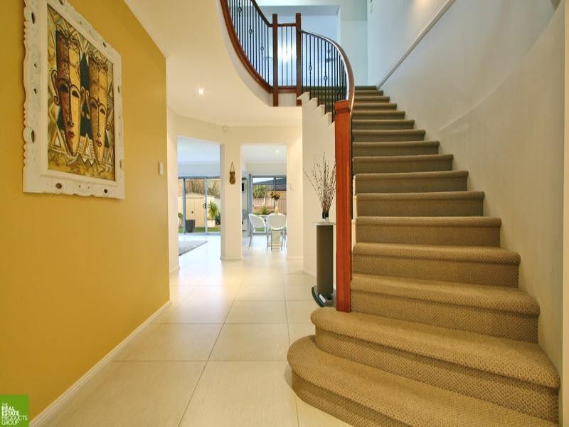 17 Hinchinbrook Drive, Shell Cove NSW 2529