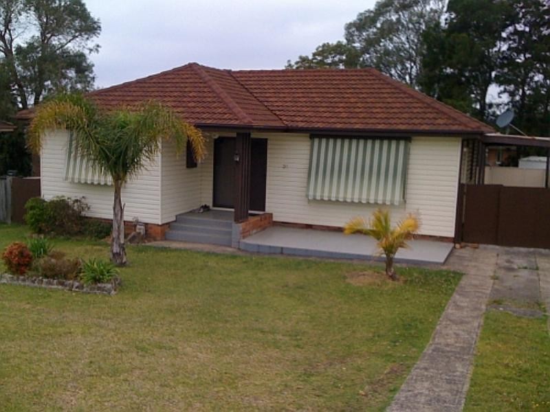31 Messenger Road, Barrack Heights NSW 2528