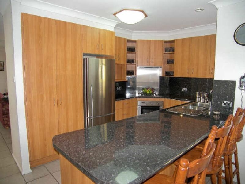 2 Diamantina Circuit, Albion Park NSW 2527