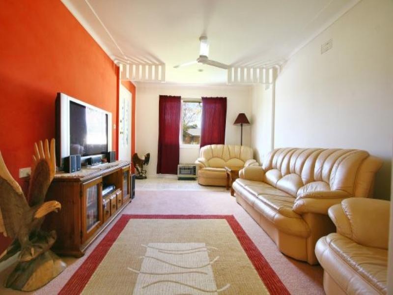 46 Ulster Avenue, Warilla NSW 2528