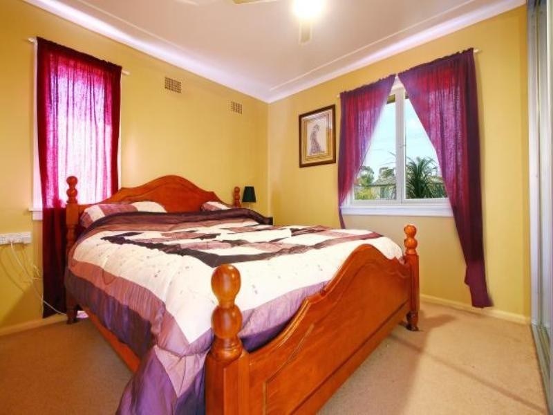 46 Ulster Avenue, Warilla NSW 2528