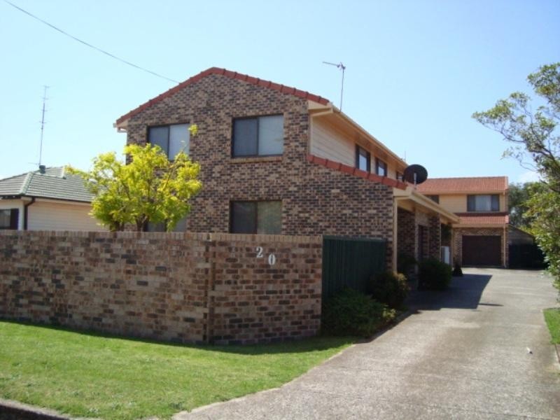 2/20 Addison Avenue, Lake Illawarra NSW 2528