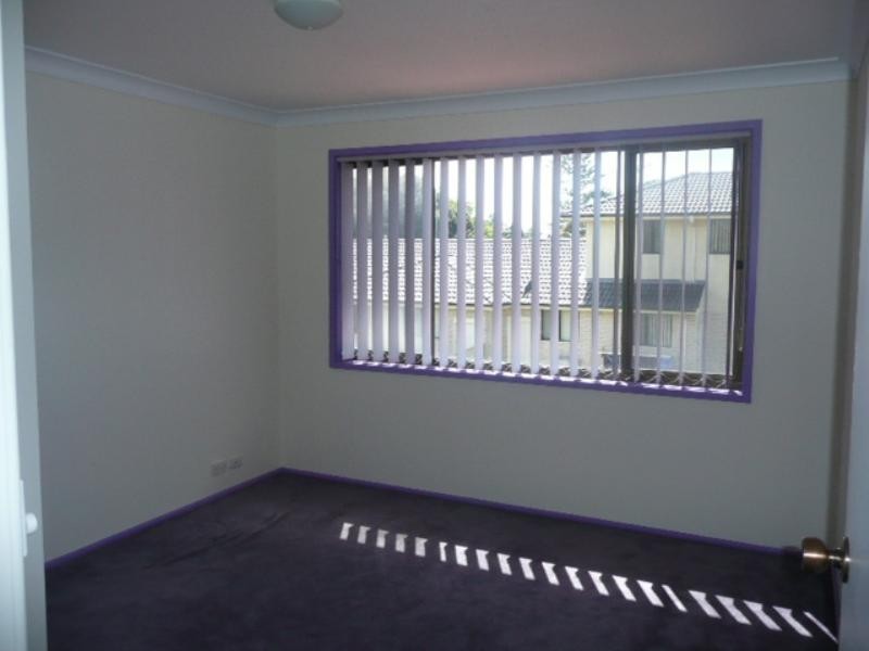 2/20 Addison Avenue, Lake Illawarra NSW 2528