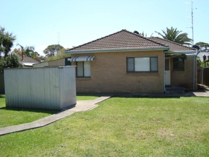 25 Lyne Street, Oak Flats NSW 2529