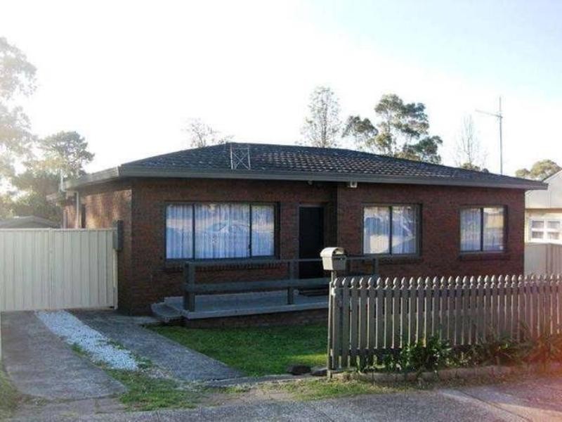 63 Lake Entrance Road, Oak Flats NSW 2529