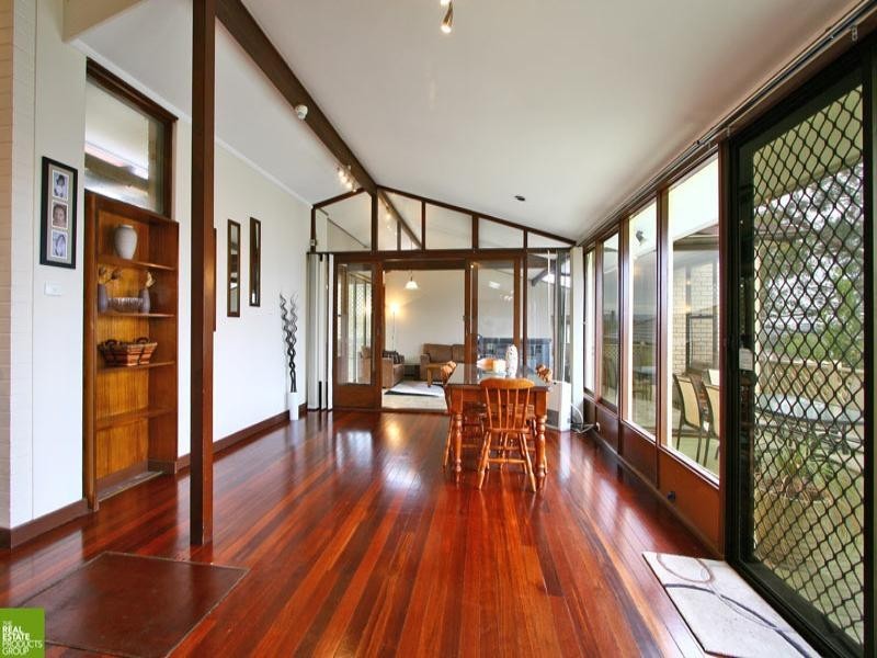 9 Tait Avenue, Kanahooka NSW 2530